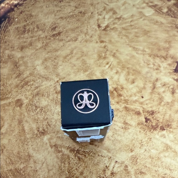 New Anastasia Beverly Hills Satin Lipstick -Warm Peach - Picture 7 of 7